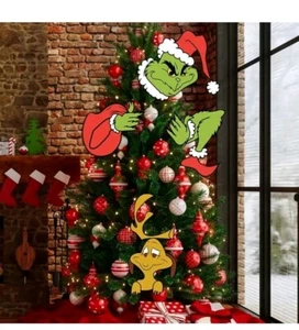 The Grinch Fence Peeker Tree, Fence Christmas Decoration - Picture 1 of 4