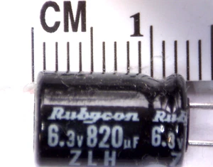 2 pcs, 820uF, 6.3V, ZLH Series, Electrolytic capacitors BY RUBICON, 105c - Picture 1 of 1
