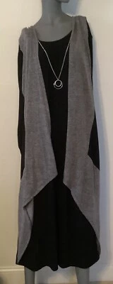 Vestido Vaina Haani Largo Negro Gris Con Collar Talla 2X Nuevo Con Etiquetas Foto 1 de 4