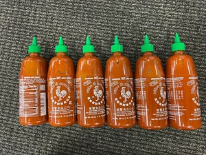 Bottles Pack Lot Of 6 Huy Fong Sriracha Hot Chili Sauce, 28 oz Exp 8/26 - Picture 1 of 1
