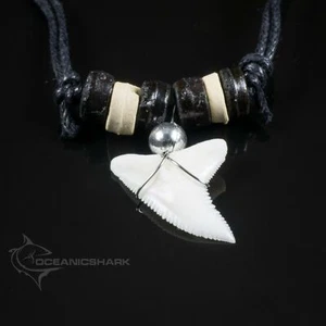 Shark teeth sale black + natural coloured wood beads c229 - Picture 1 of 3