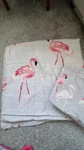 Flamingo Double Duvet Cover And Sequin Cushion over - Picture 1 of 6