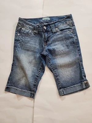 Pantalón corto de jean Paris azul tiro medio lavado claro elástico talla 5 (30x10) para mujer Foto 1 de 4