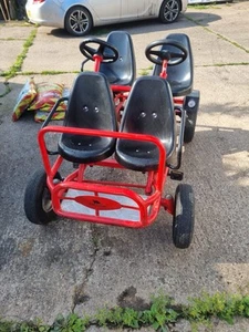 Dino Kart - 4 Seater Train Family Go-kart - Picture 1 of 3