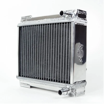 CSF 8198 para Mercedes Benz E63/CLS 63 M157 radiador auxiliar todo aluminio Foto 1 de 4