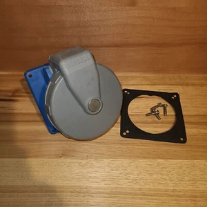 Receptáculo de pasador y funda Hubbell HBL560R9W 560R9W nuevo  - Imagen 1 de 5