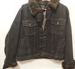 Chaqueta vaquera FU DA Fuda New York para dama talla grande de piel sintética recortada  - Imagen 1 de 14