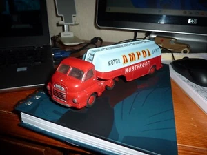 VINTAGE CORGI BIG BEDFORD TANKER S TYPE CODE 3...AMPOL DECALS...ONE OF..GREAT - Picture 1 of 10