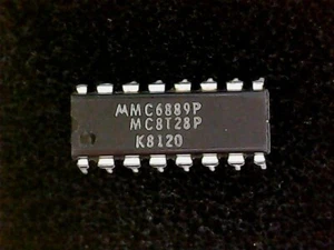 MC6889P / MC8T28P  Motorola Quad 3-State Bus Transceiver (Non-Inv) 8T28 (DIP-16) - Picture 1 of 1