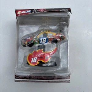 Adorno de árbol NASCAR Kyle Busch - Imagen 1 de 2