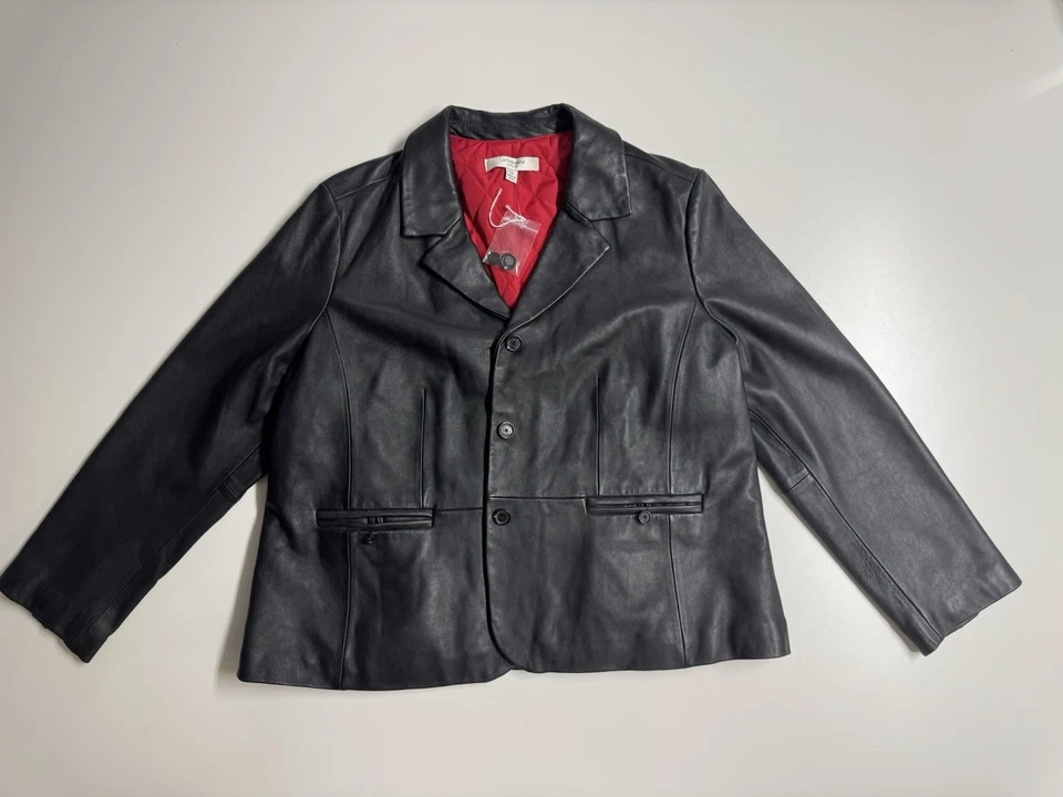 Liz Claiborne Chaqueta de Cuero Suave Cierre de Botones, Forro Rojo, Talla 1X Foto 1 de 4