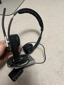 Logitech USB Headset with Noise-Canceling Microphone - Picture 1 of 4