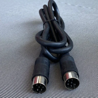 Serielles Daten Kabel ca.1,1 m Lang, getestet, funktioniert - Bild 1 von 2