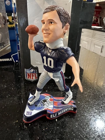 New York Giants NFL Eli Manning action 2013 bobblehead Blue Uniform Cover