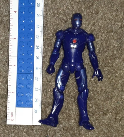 2010 Iron Man 2 Fusion Armour Figure 4" Concept Series Avengers Marvel Hasbro Cover