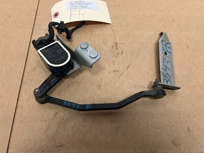 11-17 VOLVO XC60 SUSPENSIÓN DELANTERA DERECHA SENSOR DE NIVEL DE ALTURA, LOTE OEM3543 Foto 1 de 4