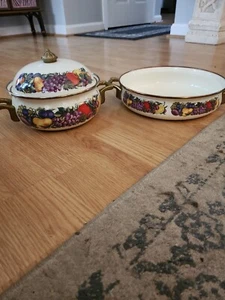 Vintage Cornucopia Dutch Oven And Frying Pan - Picture 1 of 3