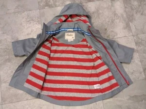 Hatley Childs Raincoat Size 3 Detachable Hooded Jacket Full Zip Lined Gray & Red - Picture 1 of 12