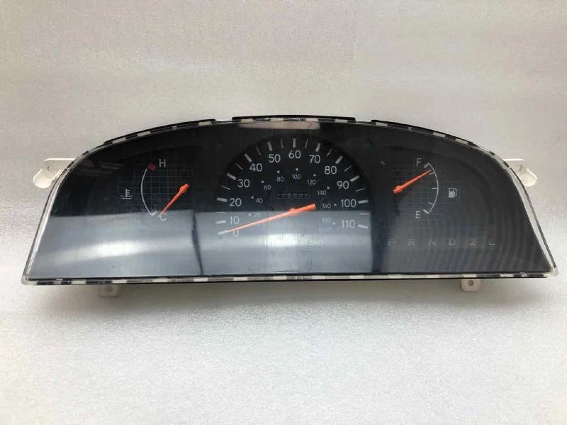 Velocímetro MPH Thru 5/97 sem cabeça de tacômetro serve apenas 95-97 Toyota TACOMA - Imagem 1 de 3
