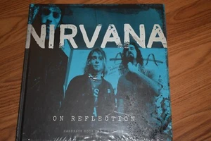 Collectible NIRVANA On Reflection Hardback Book W/ 2 DVD Set ENCORE BOOKS SEALED - Imagen 1 de 24