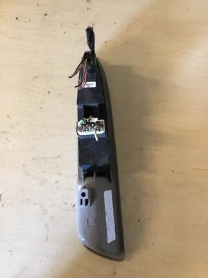 2002 Volvo S40 driver side window controls - Image 1 of 4