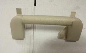 735290763 Maniglia cielo, tetto apribile elettrico -ORIGINALE- LANCIA Y 00>03 - Foto 1 di 2