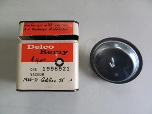 1965-1967 Oldsmobile Cadillac NOS GM Heater Vacuum Diverter Actuator 1998921 - Picture 1 of 6