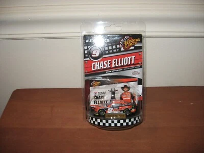 Chase Elliott #9 2024 Texas Win 1:64 Lionel Winners Circle RW03 Foto 1 de 4