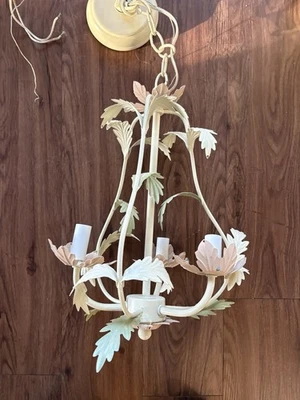 TOLE CAGE STYLE CHANDELIER CEILING FIXTURE LIGHTS IVORY PINK AND GREEN LEAVES - Image 1 of 4