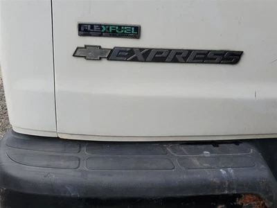 Consola piso delantero con compartimento de almacenamiento para furgoneta Express 2500 08-18 867673 Foto 1 de 4