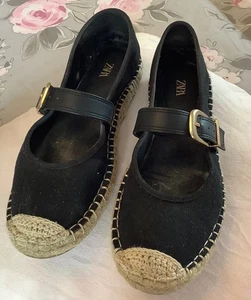 Scarpe decolte piatte Zara nere con perline espadrillas taglia 4 + dustbag - Foto 1 di 5