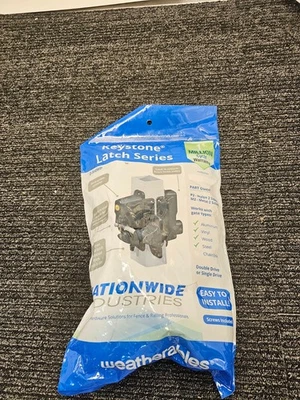 Weatherables WBGA-LATCHKEY-NW Key-Lockable Gate Latch Self Latching Black - Image 1 of 4