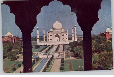 Taj Mahal Agra India Vintage Postcard - Image 1 of 2