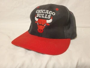 Vintage Chicago Bulls Logo 7 NBA Snapback Hat Red Brim 90s - Picture 1 of 10