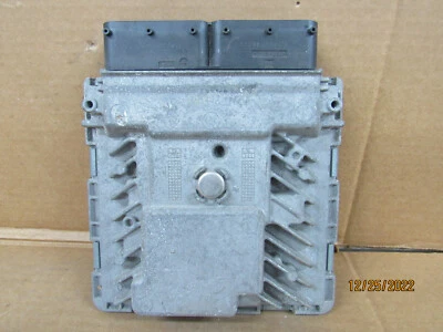 Unidad de módulo de control del motor Volkswagen Beetle 1.8 2014 2015 ECU ECM OEM 06K906070 Foto 1 de 4