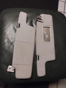 VW Golf 3 Vento Sonnenblende - Bild 1 von 1