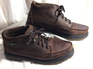 Vintage EASTLAND Stivaletti stringati donna 81/2W marroni in pelle frastagliata made in USA EUC - Foto 1 di 7