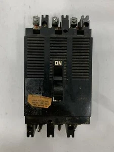 Disyuntor Square D 992315 15A 15 Amp 240V 240 Voltios 3 polos - Imagen 1 de 6