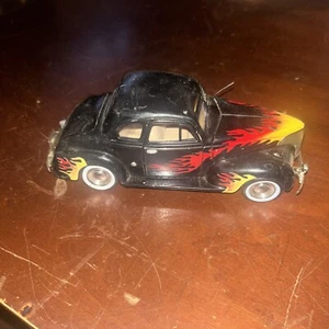 Chevrolet 1939 cupé negro con llamas escala 1:24 motor máximo n.º 73247 - Imagen 1 de 13