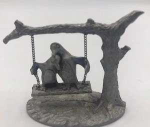 Spoontiques (USA) #391 Pewter Penguin Couple On A Swing, 2" 1985 - Picture 1 of 4
