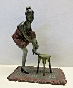 Franz Bergmann, Wienerbronze, Kabarett Tänzerin, signiert, ca 12,x10x7cm, 418gr. - Bild 1 von 7