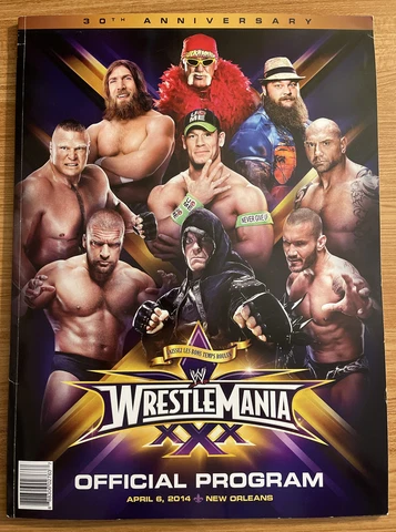 WWE WRESTLEMANIA 30 XXX THE OFFICIAL PROGRAM BOOK With Signatures And Bag Cover