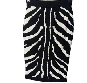 Neu mit Etikett XS Bar 3 III Zebra Pullover Stretch gerade Bleistiftrock schwarz weiß - Bild 1 von 7