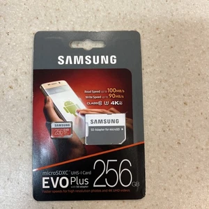 Carte mémoire flash SAMSUNG EVO Plus 256 Go MicroSD Micro SDXC C10 avec adaptateur SD - Photo 1 sur 5