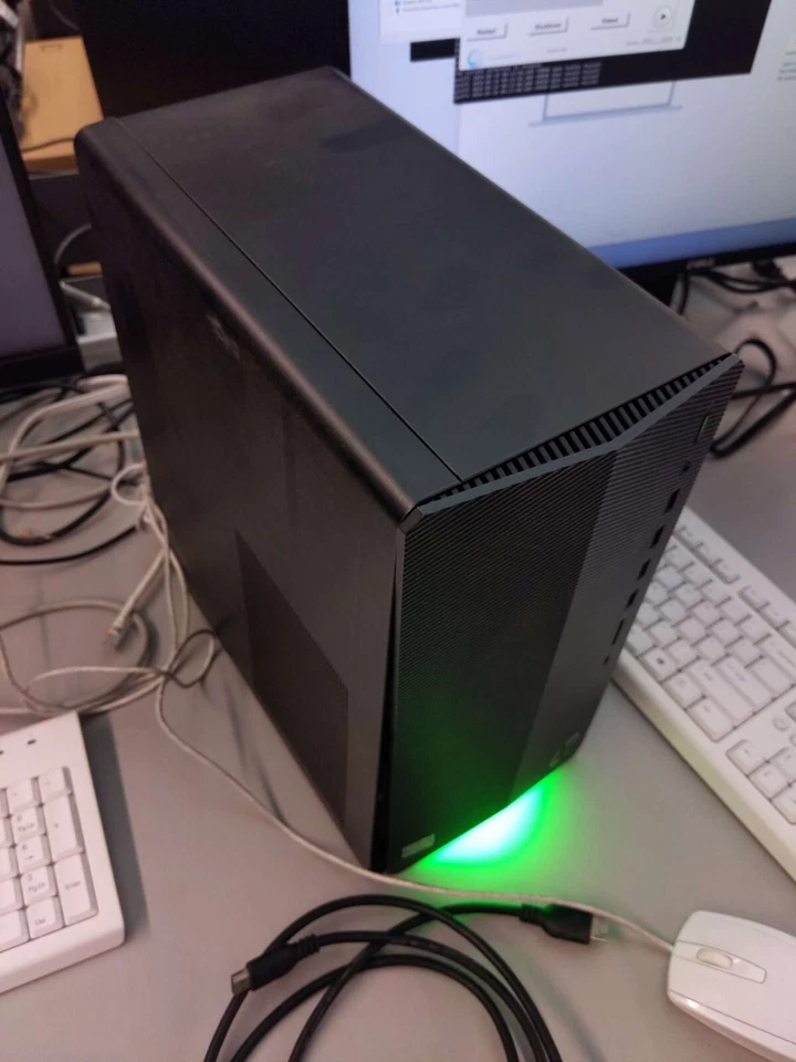 HP Pavilion Gaming Desktop, AMD Radeon RX 5500, Processor, 8-WORKS OKAY - Image 1 of 1