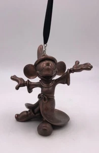 Disney D23 Expo 2019 WDI Imagineering Hechicero Aprendiz Adorno Mickey Mouse - Imagen 1 de 3
