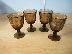 4 VINTAGE SMOKE BROWN 6 OZ WINE GLASSES/GOBLETS - 5 3/4" TALL - Picture 1 of 4