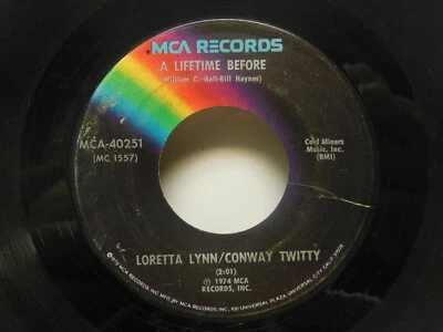Loretta Lynn, Conway Twitty: A Lifetime Before / Hang Up Phone, 45 RPM, VG (A) - Image 1 of 2