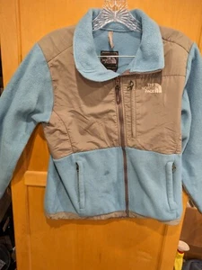 Chaqueta para mujer The North Face pequeña azul Denali cremallera completa cuello TIENE DEFECTOS - Imagen 1 de 4