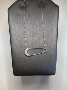 Collar de diamantes naturales apilables con pasador de seguridad de oro blanco de 14K ~0,06 quilates - Imagen 1 de 2